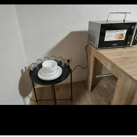 Grosse In Mit 2 Badezimmer * 科隆