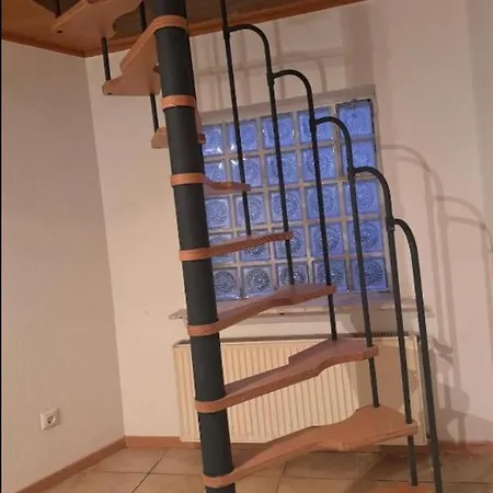 Grosse In Mit 2 Badezimmer Κολωνία