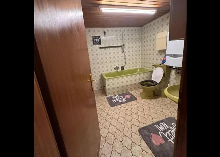 Grosse In Mit 2 Badezimmer * Kolín nad Rýnem