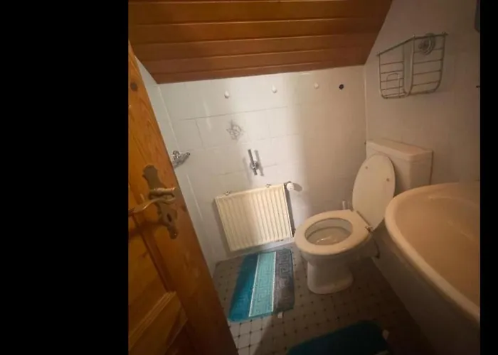 דירה Grosse In Mit 2 Badezimmer קלן